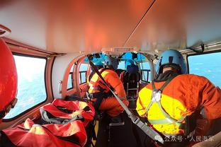 Chủ weibo: Đội Chiết Giang đại khái dẫn 4 viện trợ xuất chiến C La